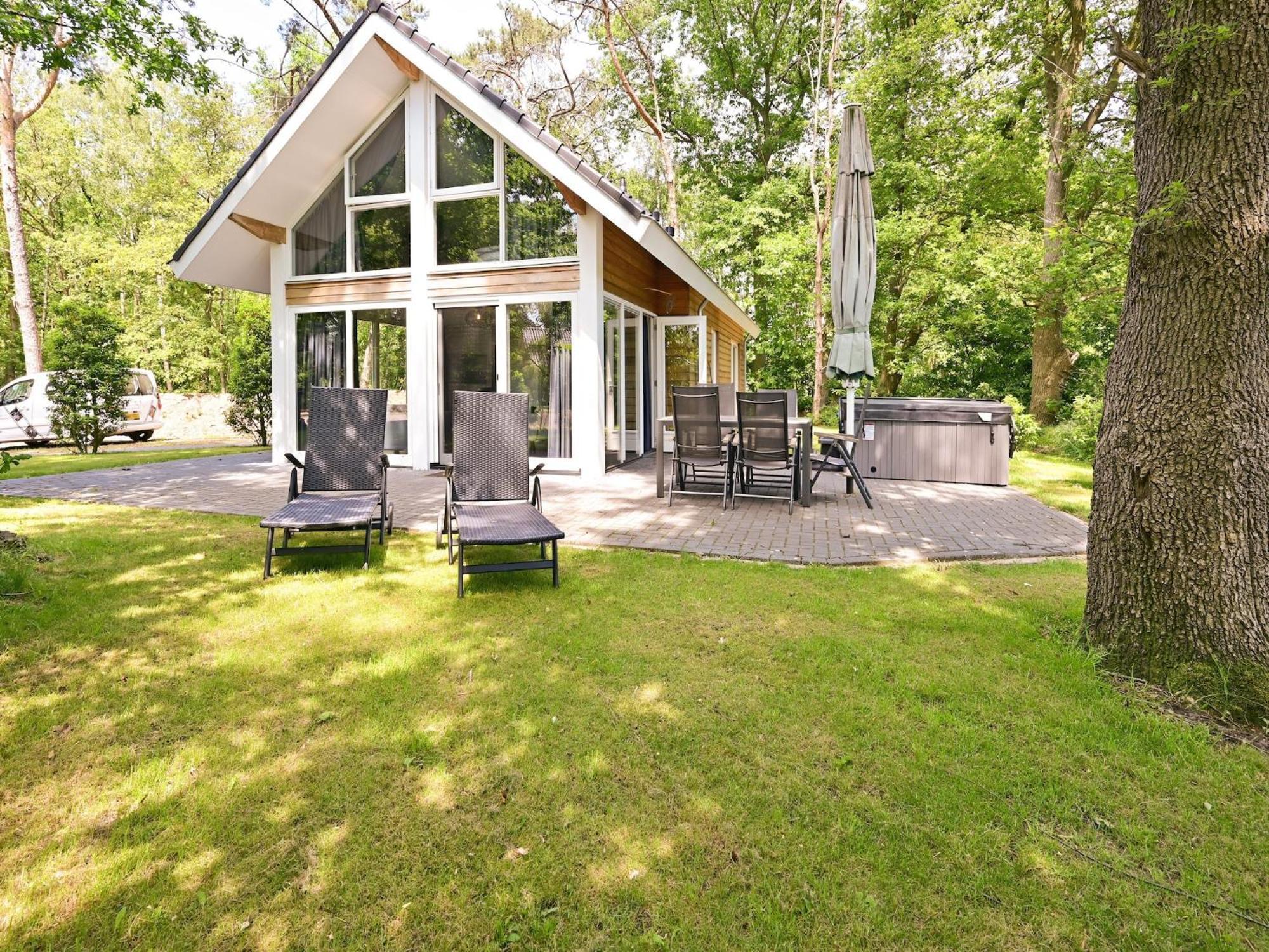 Chalet With Gorgeous View Of The Natural Surroundings Weerselo Extérieur photo
