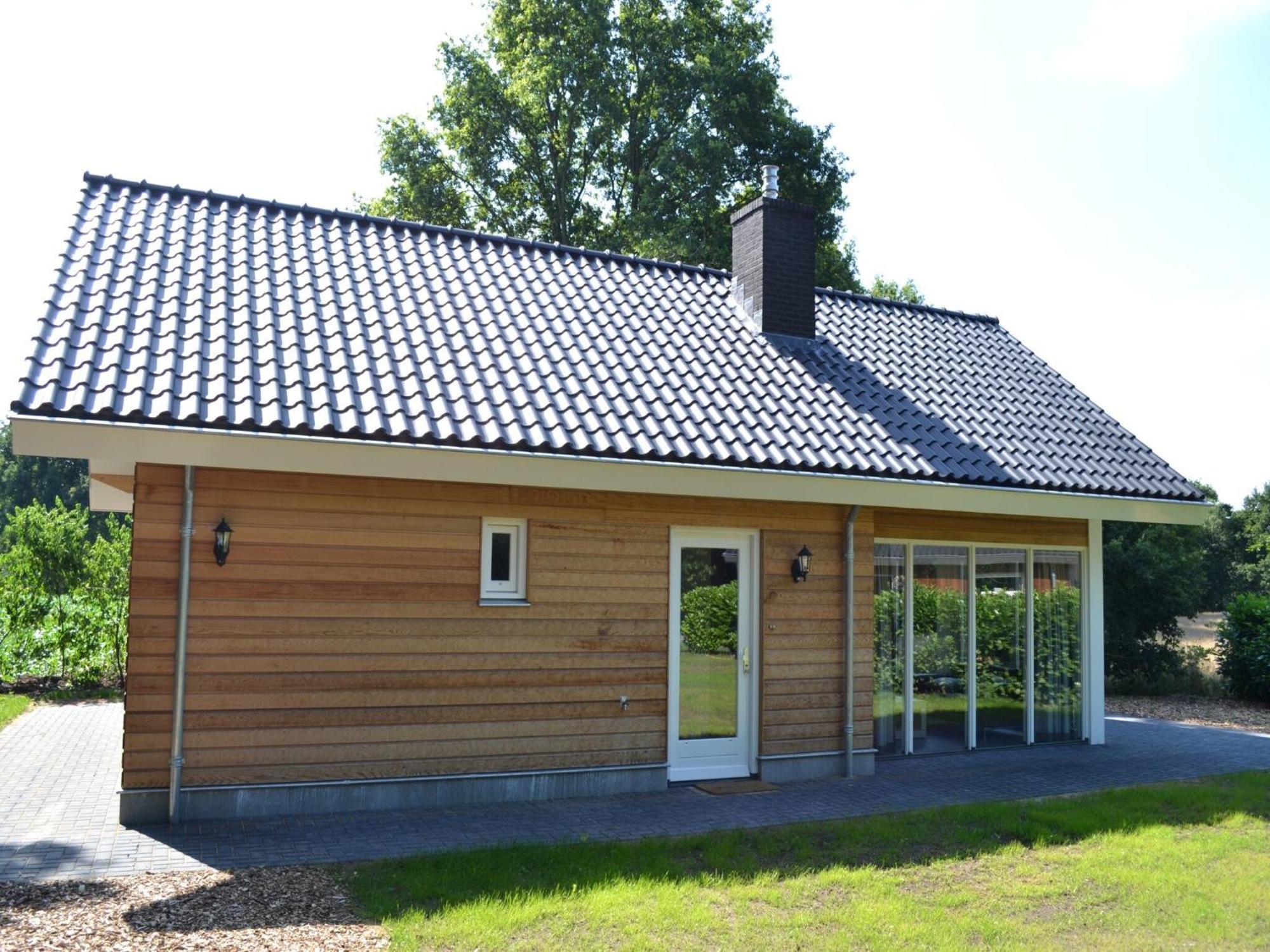 Chalet With Gorgeous View Of The Natural Surroundings Weerselo Extérieur photo